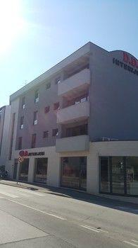 Center 3* Pula